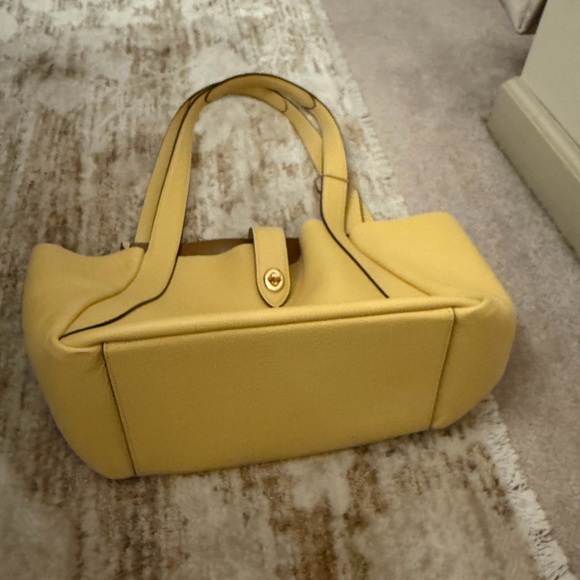 Coach Hadley Turnlock Yellow Leather Tote - Picture 3 of 4